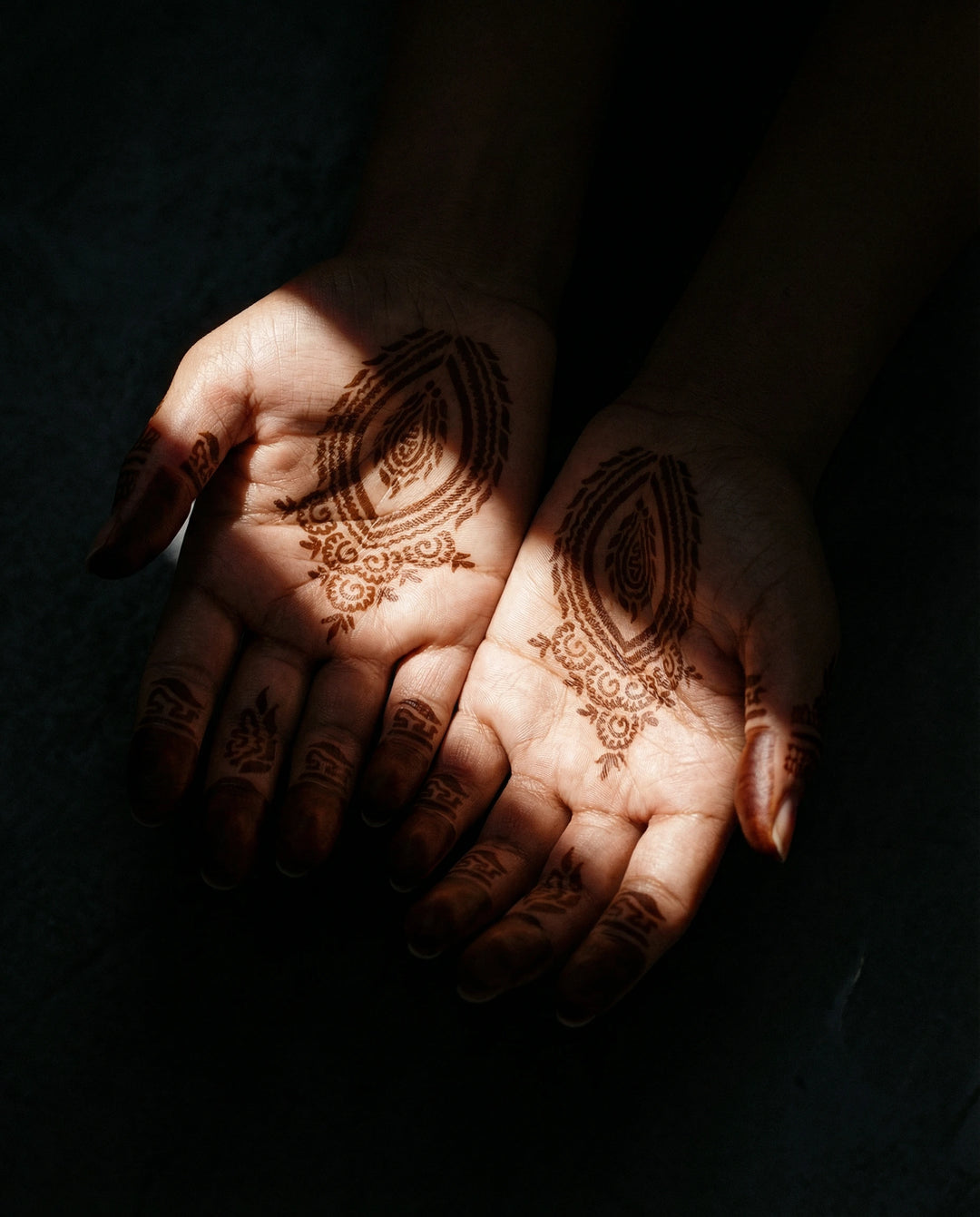 Motif traditionnel indien pour tatouage au henné