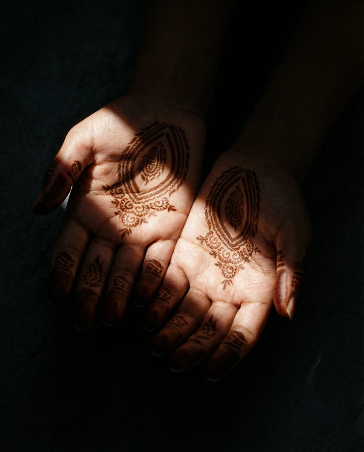 Motif traditionnel indien pour tatouage au henné